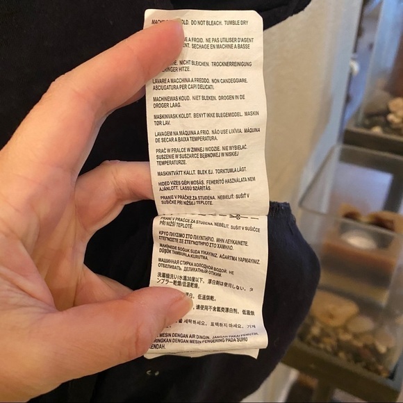 VANS Karl Lagerfeld Black T-Shirt Size Small - Picture 6 of 6